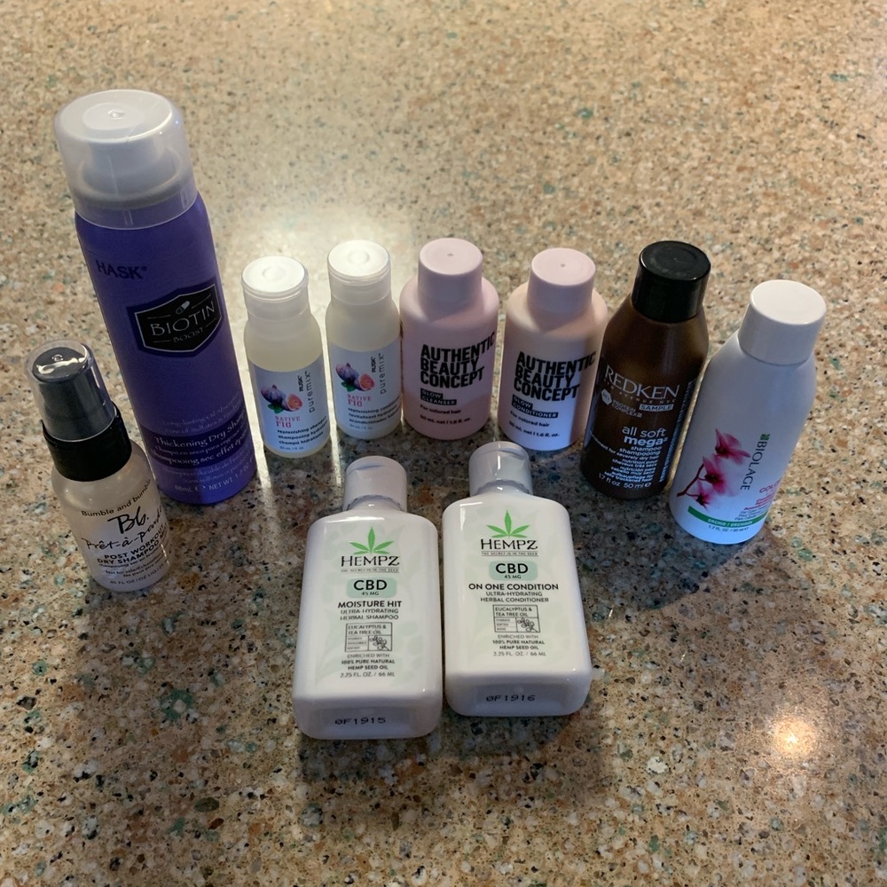 NEW 10 Piece Shampoo and Conditioner Sampler Set